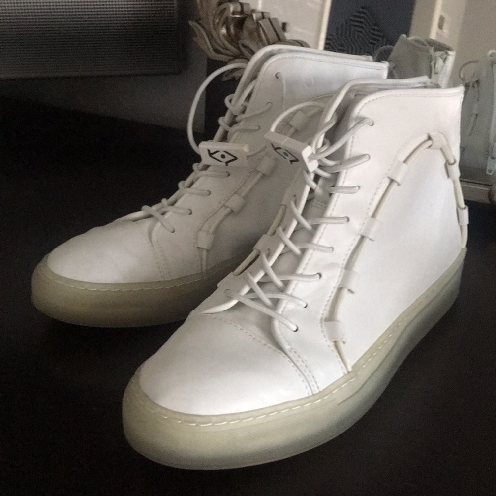 “Katie Perry” Sneakers